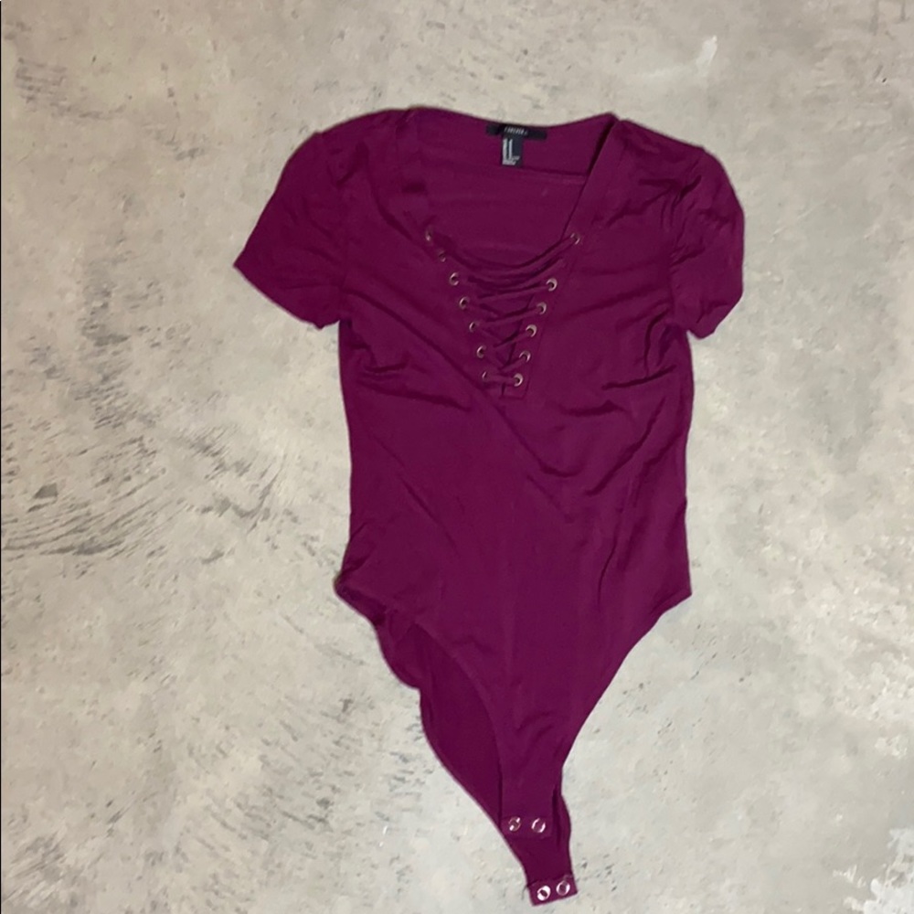 Short sleeve, lace up body suit